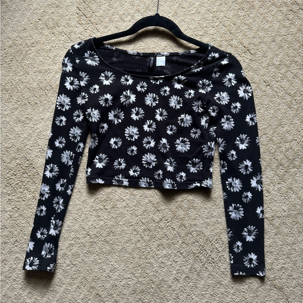 Cropped Sunflower Long Sleeve Top